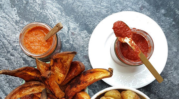 Healthy homemade ketchup by the Sugar Free Siblings